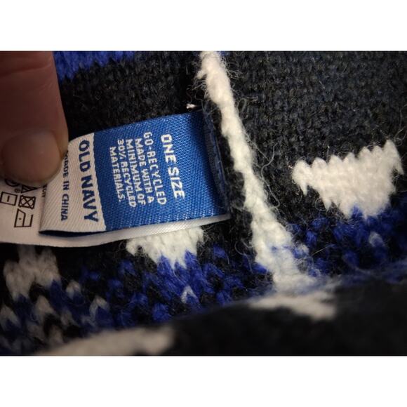 Old Navy Knit Hat Beanie Adult One Size Blue Red Multicolor Ski Snow Winter NWT - Picture 6 of 8